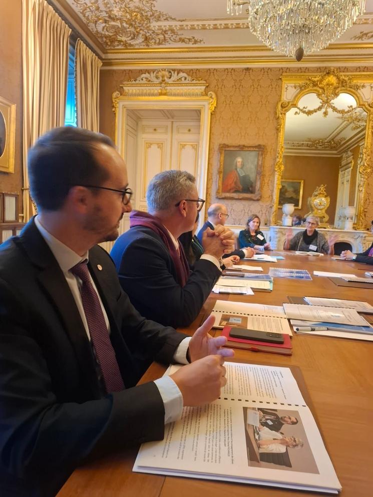 Alexandre Barrière Izard assises des Français de l'Etranger