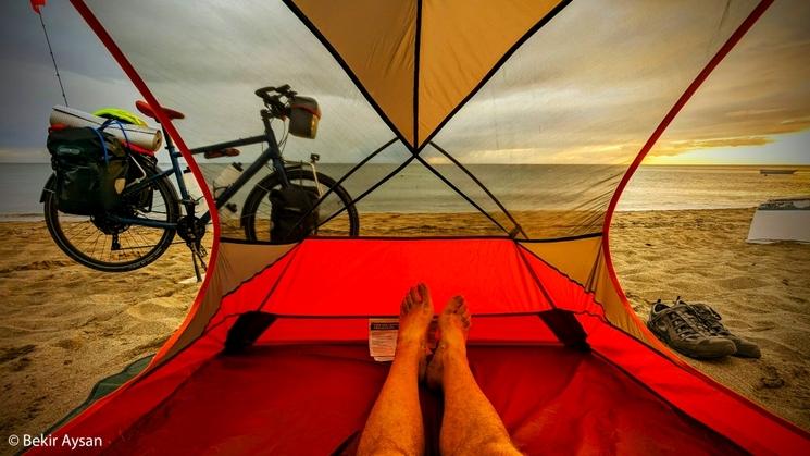 "Paradis sous tente avec cette dernière nuit aux portes d'Istanbul : Silivri"