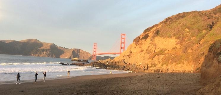Vue du Golden Gate Bridge de Baker Beach San Francisco -