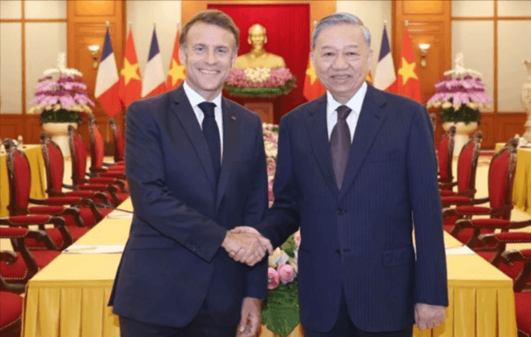 macron vietnam hanoi