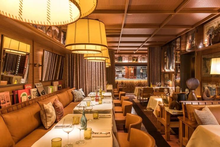 Salle du restaurant Brach Madrid