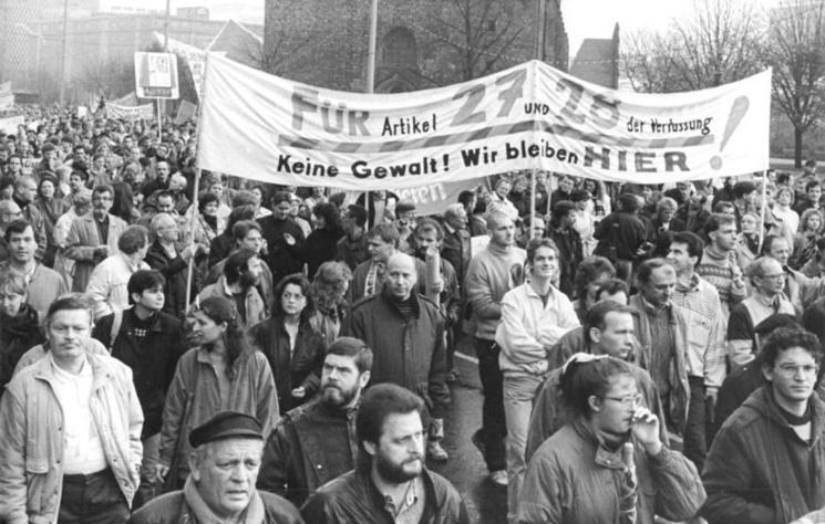 Manifestation Alexanderplatz 4 novembre 1989