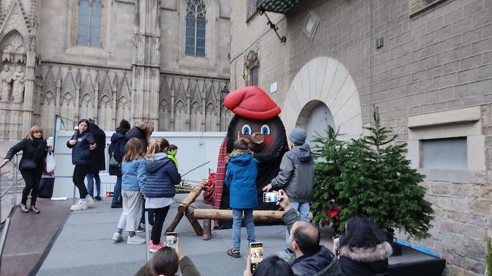 caga tio foire santa lucia barcelone