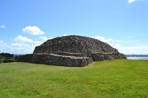 Cairn Barnenez France records
