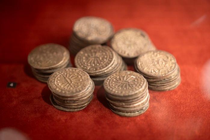 Cambodge - la première monnaie khmère, trésor du musée SOSORO 2