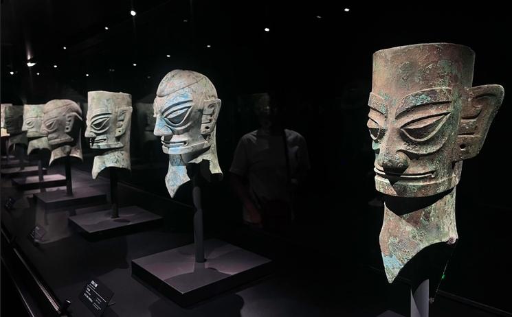 Bronzes de Sanxingdui exposés au musée