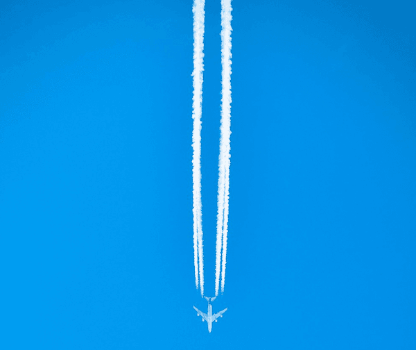 un vol aérien qui est en retard