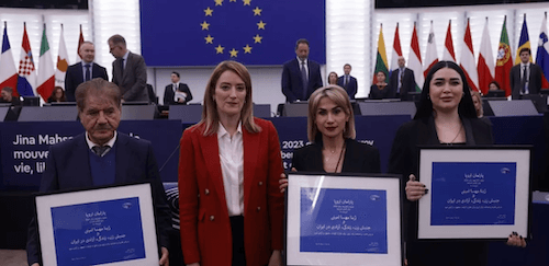 Prix décerné en 2023 à Jina Mahsa Amini et le mouvement "Femmes, vie, liberté" en Iran