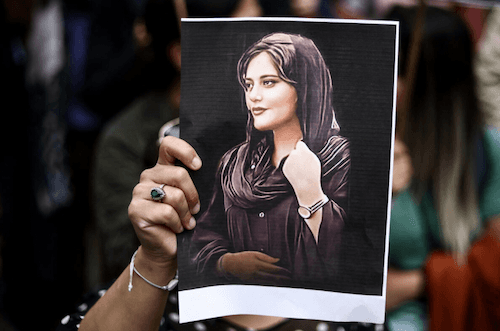 Jina Mahsa Amini et le mouvement "Femmes, vie, liberté"