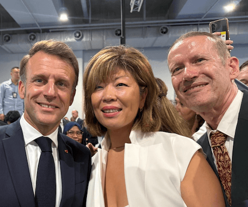 Sophie et Jean-Michel de Lepetitjournal.com Singapour avec le Président