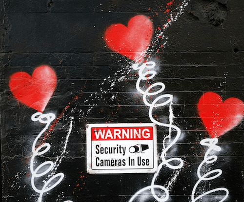 l'infidélité en expatriation, le coeur qui se brise