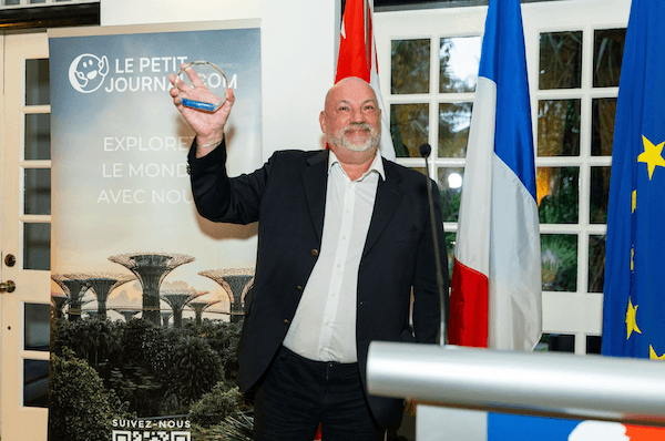 Daniel Verschaere, les enfants du dragon