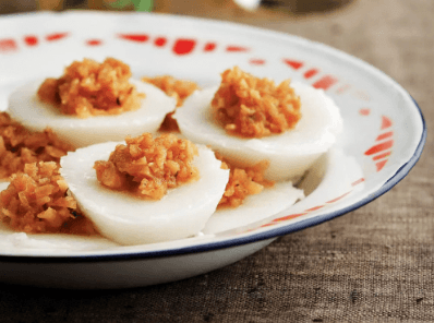 Des kueh salés: les chwee kueh