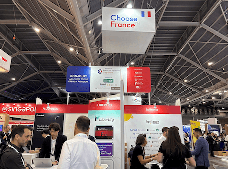 Le Pavillon France lors du Singapore Fintech Festival 2025 Crédit photo: FCCS