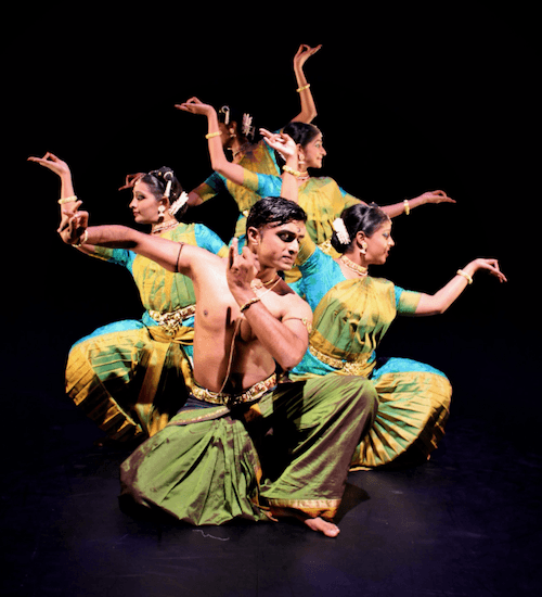 danse indienne à singapour