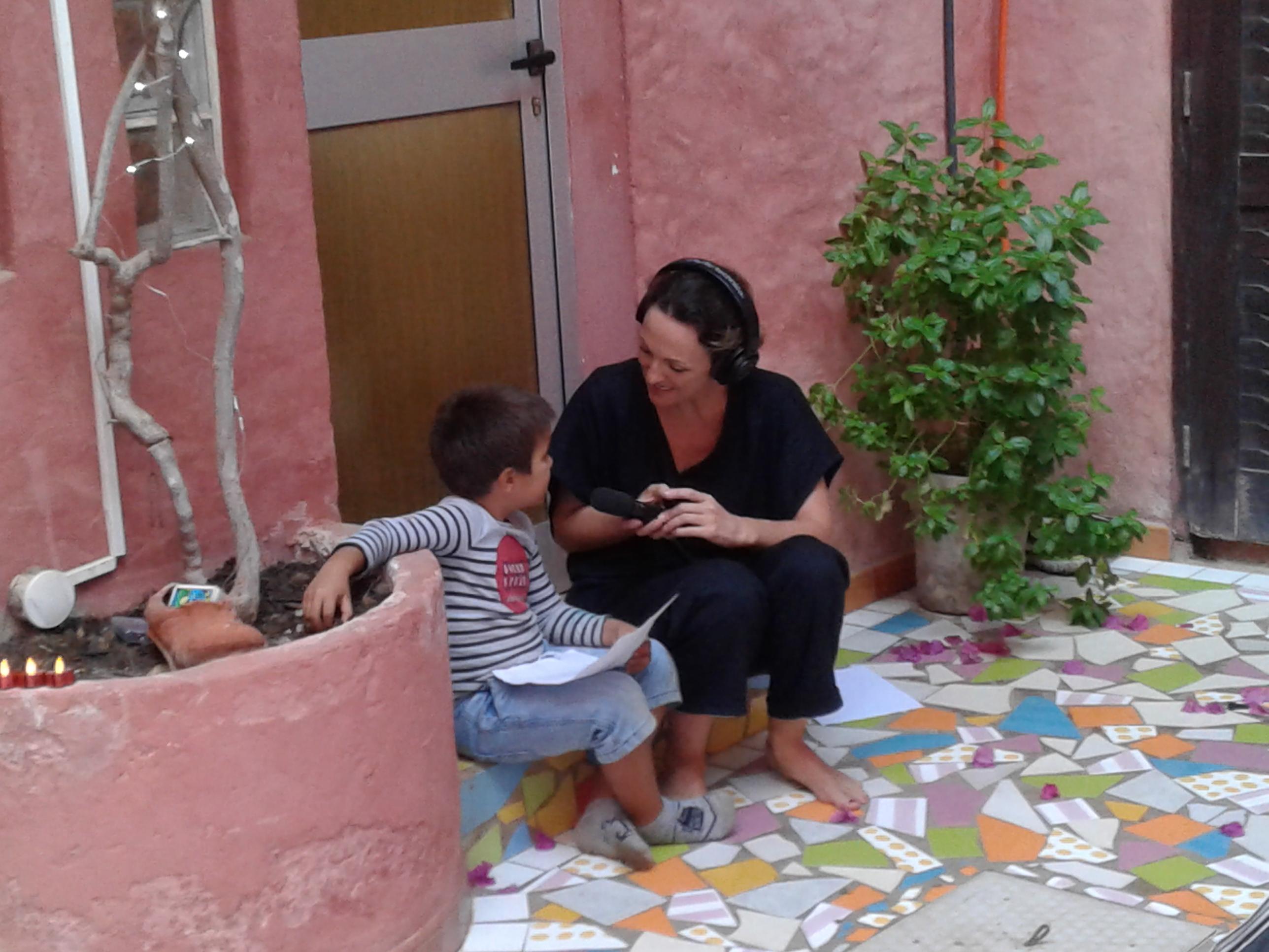 mémoires sonores cartes postales laetitia kozlova dakar atelier enfants