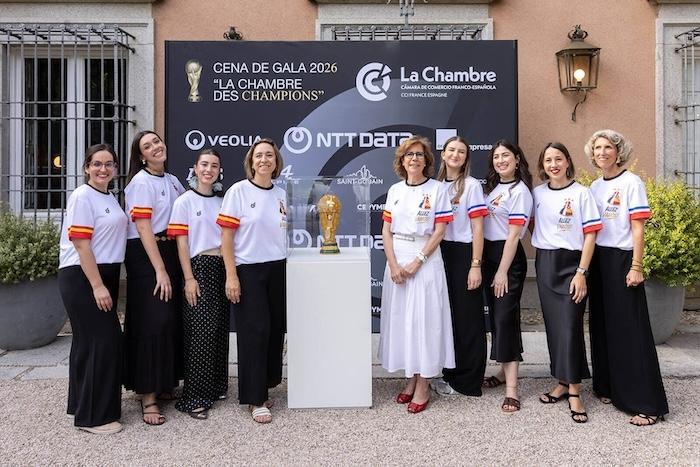 photo de groupe des équipes espagnoles et françaises