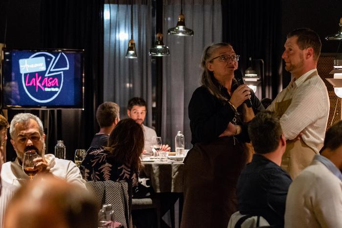 les clients du restaurant lakasa
