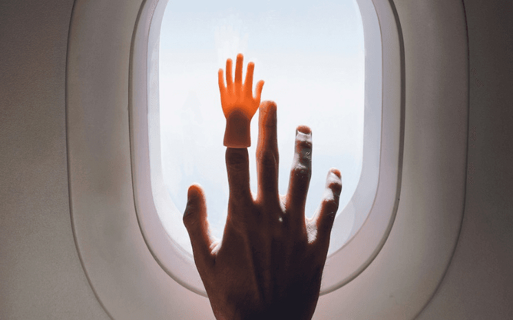 ils partent en expatriation, loin des proches