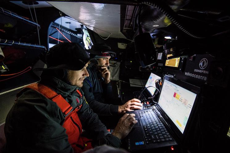 Cockpit Fabien Delahaye Dongfeng.jpg
