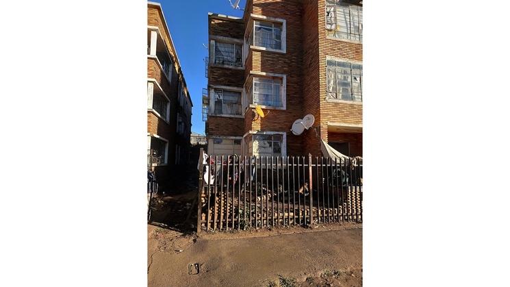 Facade d'un immeuble délabré