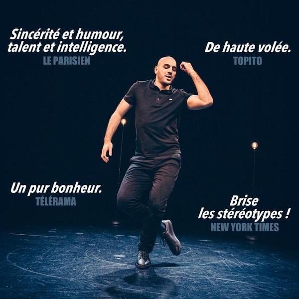 Affiche avec les critiques de presse du spectacle