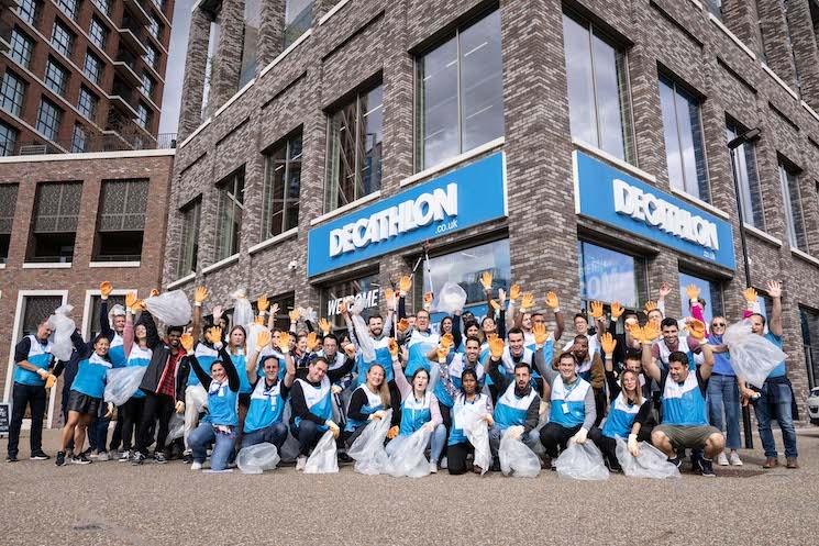 World CleanUp Day chez Decathlon (Crédit : Decathlon UK)