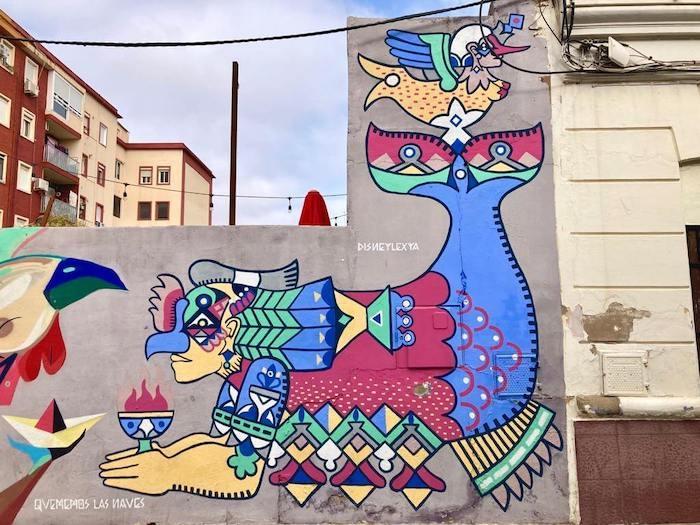 la sirène de Disneylexya sur un mur à Valencia