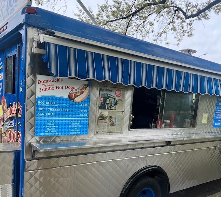 Dominick’s Hot Dog Truck l'un des meilleurs hot dogs de New York