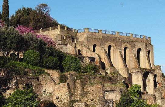 domus tiberiana sur le mont palatin