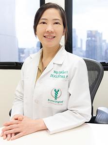 Dr. Kulrithra Pisanuwongrak de l'hopital Bumrungrad de Bangkok
