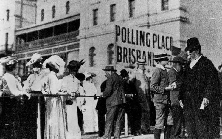 Les femmes australiennes obtiennent le droit de vote en 1902