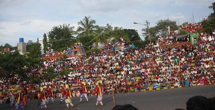 Dusserha Mysore foule défilé