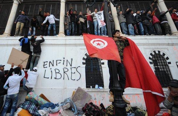 ENFIN LIBRES REVOLUTION TUNISIENNE