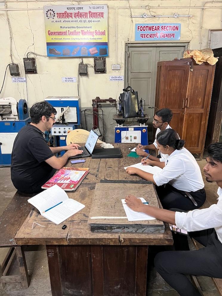 Ecole du cuir Bandra Est Mumbai @CHAMAR