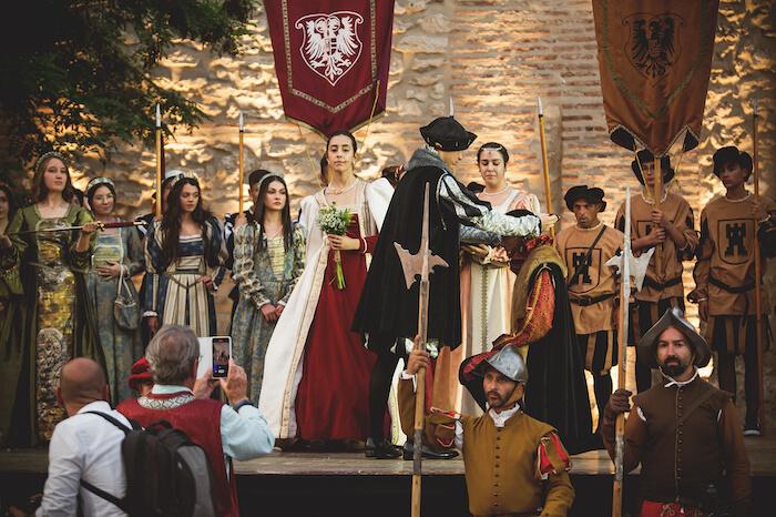 les acteurs de la fête historique de Mojados