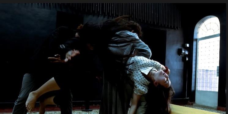 Falling Bodies - une création collective portée par Vicky Lemaire-Dahmani 6.jpg