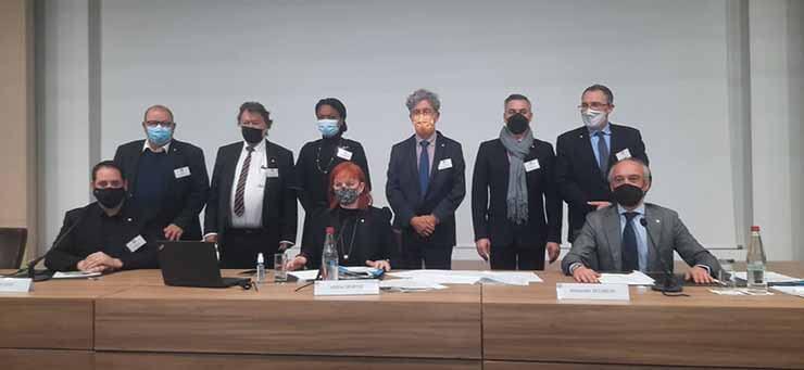 Les membres du Bureau de l'assemblée des Français de l'étranger