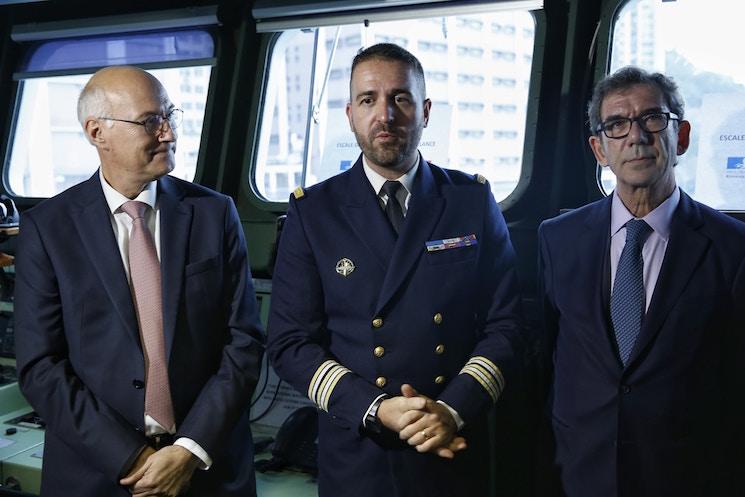 Frégate Vendémiaire Consul Ambassadeur et Officier