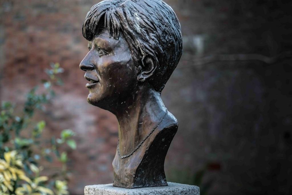 Veronica Guerin
