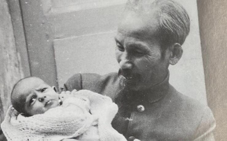 Ho Chi Minh avec « Babette »