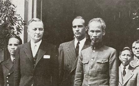Ho Chi Minh avec Georges Bidault