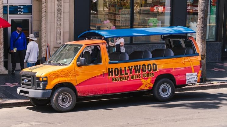 Hollywood Tour Bus