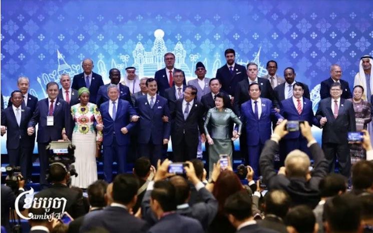 Hun Sen dénonce une « guerre de discrédit » menée contre le Cambodge.jpg (188.17 Ko