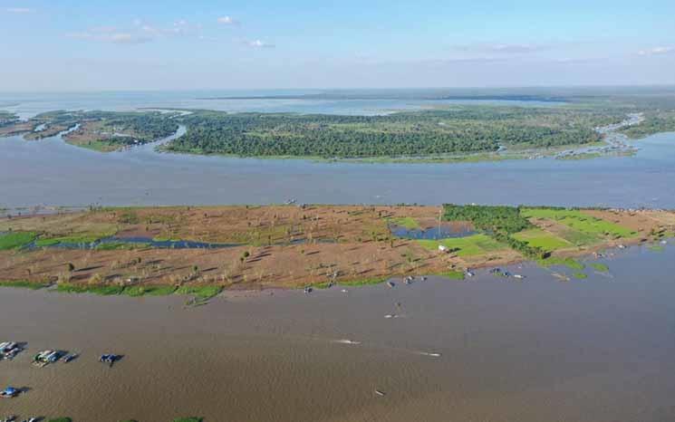 Islands in flooded forest areas in Kampong Chhnang province in January 2022. (Kuoy Langdy/VOD)