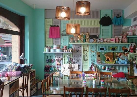 Joon on the Moon, Gemmayze