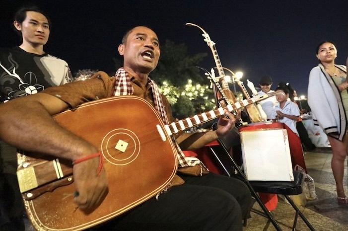 Joueur de Chapei Dang Veng