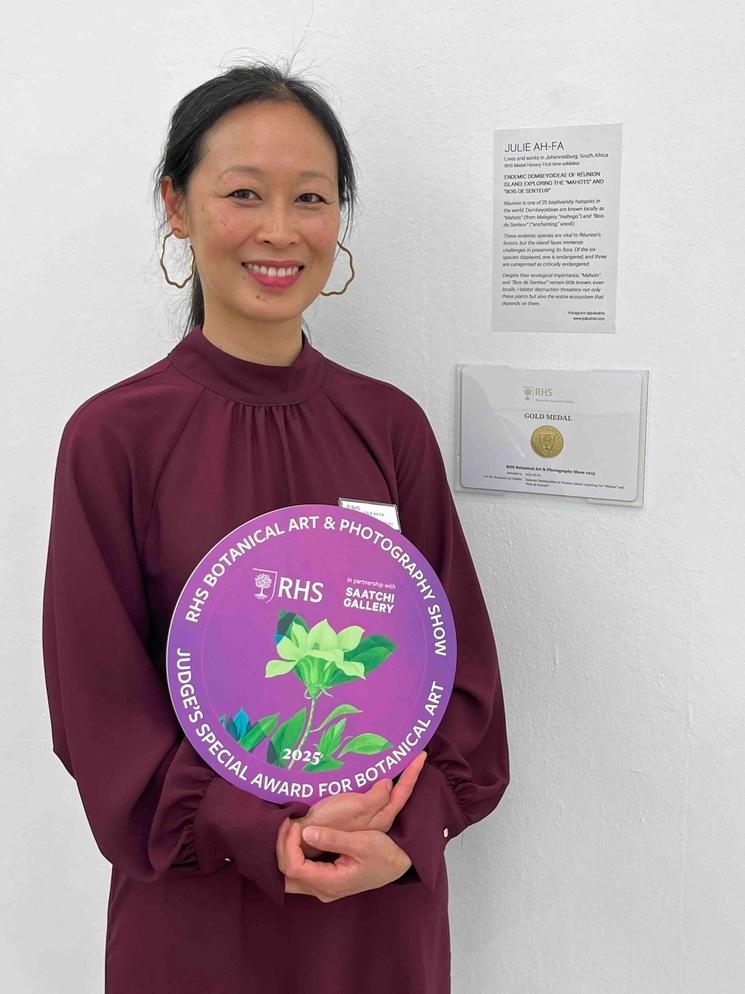 Julie AH FA à la RHS de Londres