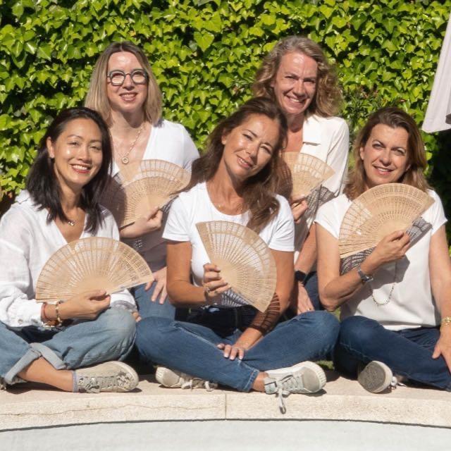 photo de famille des membres de Madrid accueil