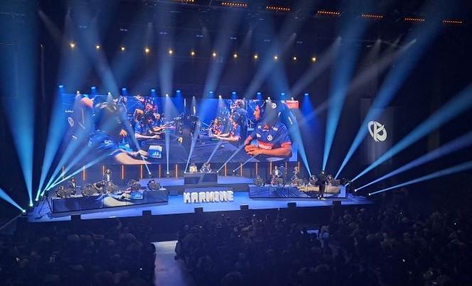 Karmine Corp inagure les Arènes de l'Agora à Évry-Courcouronnes, en banlieue parisienne